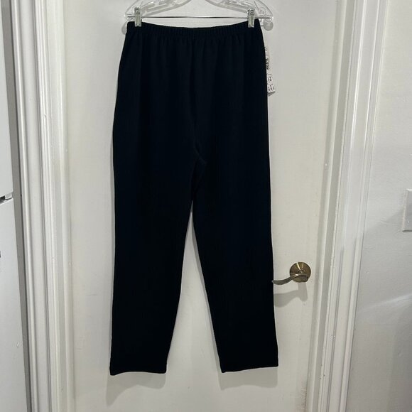 Active Studio Pants - New with tag Women's Active Studio fleece pant Size XL